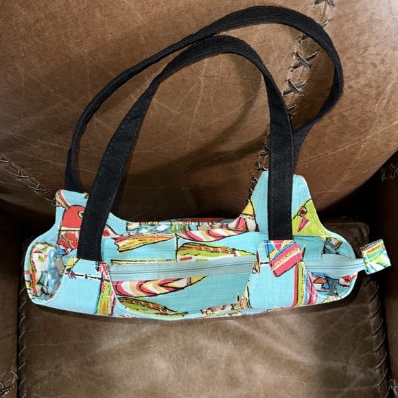 Berkshire Bags Sorrento Zip Top Multi-Pocket Artistic Fabric Footed Tote Bag - Picture 3 of 12